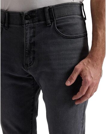 Чоловічі джинси LEE Regular Straight Fit Extreme Motion Maddox, колір Notorious (32W / 32L)