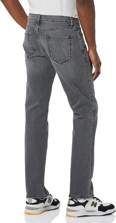 Чоловічі джинси Amazon Essentials Slim-Fit Stretch Bootcut, сірого кольору (29W / 30L)