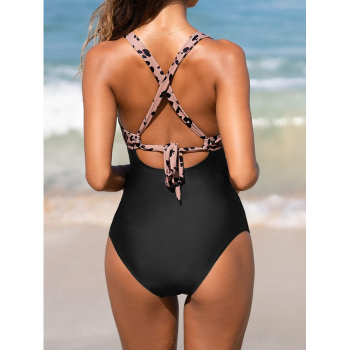 Купальник CUPSHE з запахом, V-подібний виріз, декоративні вирізи, корегуючий ефект, чорний/леопард