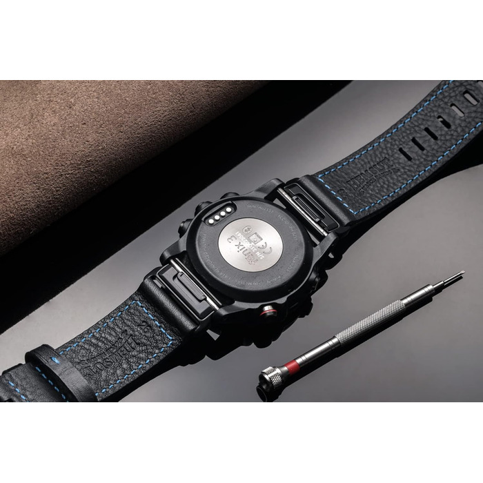 Шкіряний ремінець для годинників Garmin 22мм — Retro Vintage (чорний з чорною прошивкою) для Fenix, Forerunner, Vivoactive, Approach, MARQ, Quatix, D2
