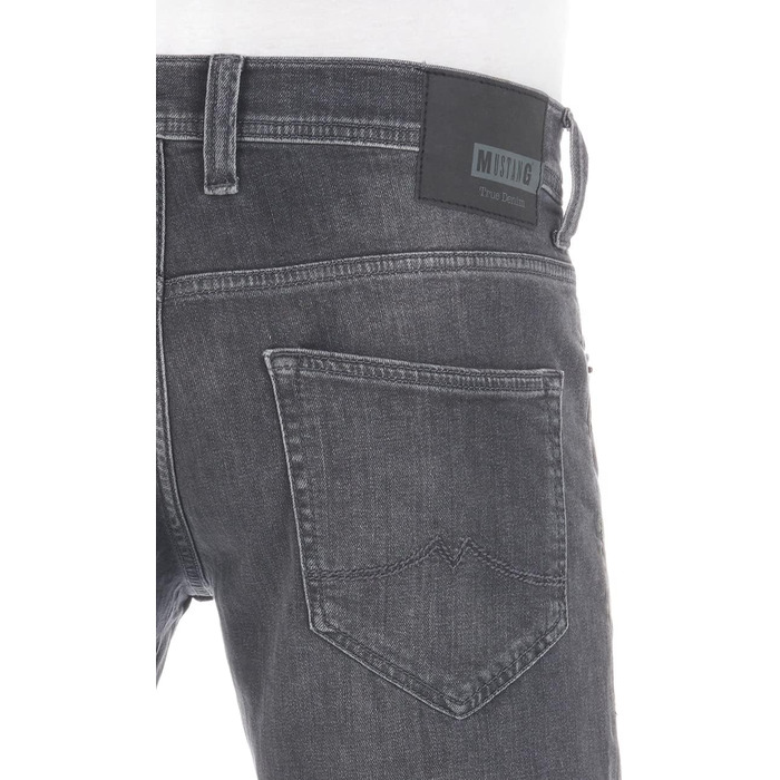 Чоловічі джинси Mustang Oregon Tapered, колір Used Black Denim (44W / 34L)