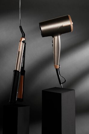 Фен для волосся Remington ONE D6077 з іонізацією та 4 насадками (дифузори, концентратори), 8 режимів роботи, швидка сушка