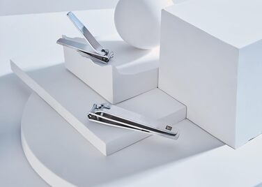 Кусачки для нігтів Zwilling Premium (для пальців рук та ніг), гіпоалергенні, з вигнутим лезом та підсиленим важелем, сріблясті, 60 мм