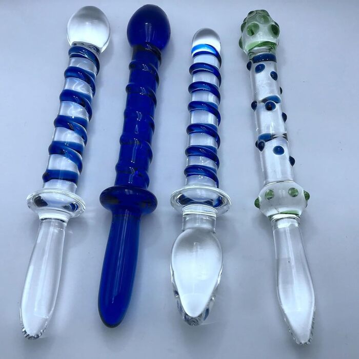 Сет анальних плугів ScreaAss 4 шт. з кришталю, подвійний наконечник, спіраль, стимулятор G-точки, для жінок та чоловіків