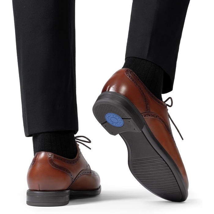 Чоловічі шкіряні туфлі Bruno Marc Brogue Wingtip світло-коричневого кольору, розмір 44 EU