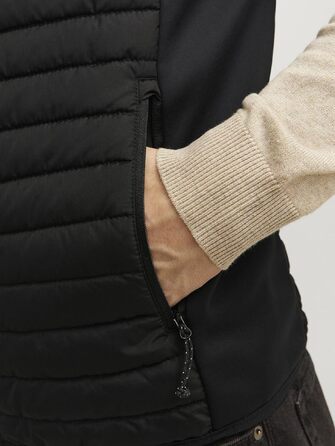 Чоловічий стібаний жилет Jack & Jones, чорний, розмір XL