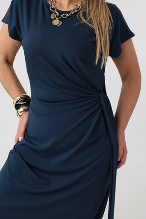 Повсякденна трикотажна сукня міді FEMIMODA, розмір 44