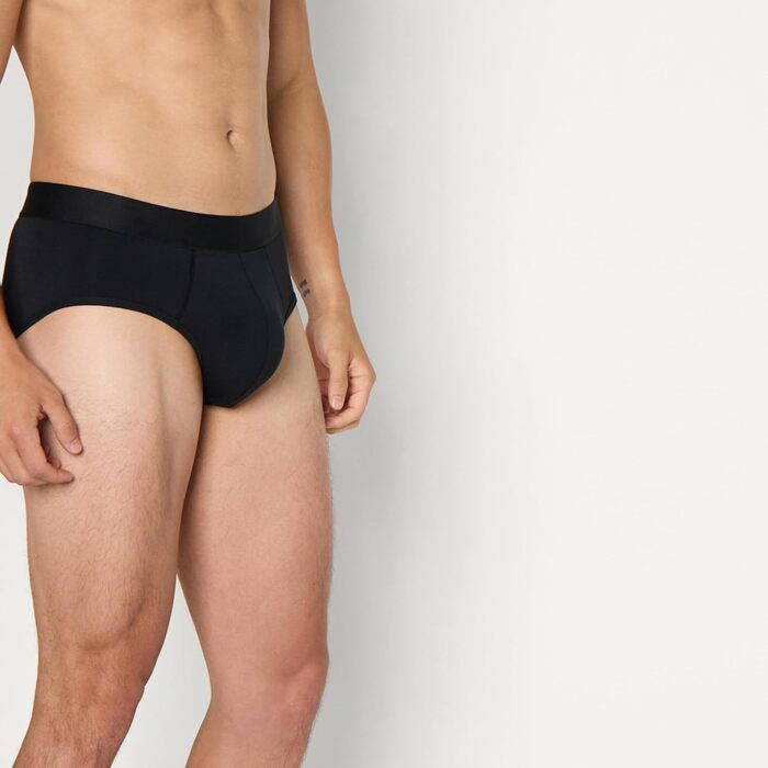 Чоловічі труси Amazon Essentials з м'якого модалю, 5 штук, чорний колір