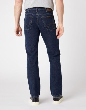 Чоловічі джинси Wrangler Regular Fit Durables Stonewash, темно-сині (Darkstone Blue), 33W / 32L