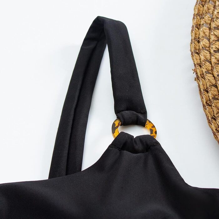 Жіночий суцільний купальник чорного кольору з вирізами Ring - Monokini для плавання