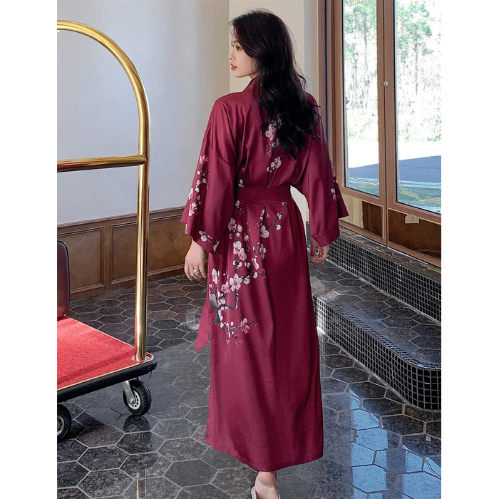 Жіночий халат з довгим рукавом з шовку, сатин, кімоно, квітковий принт, універсальний розмір (квіт павловнія, винний)