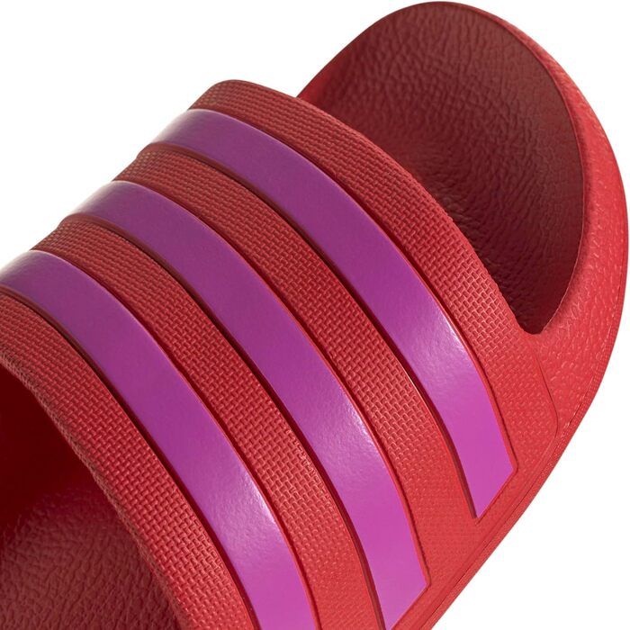 Слайди adidas Adilette Aqua Better Scarlet Purple Burst (розмір 38 EU) — чоловічі та жіночі тапочки для басейну та пляжу